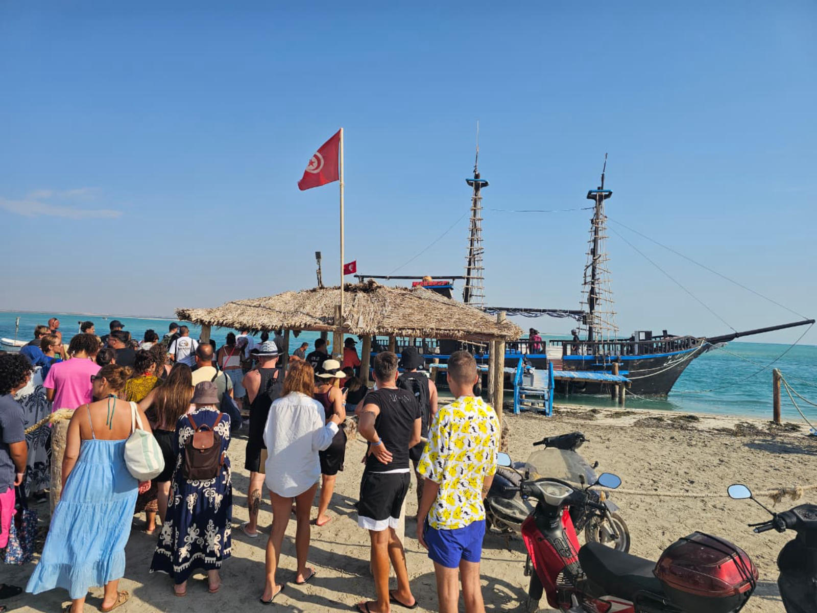 From Djerba: Hessi Jerbi Day Trip with Boat Ride & Lunch - 3