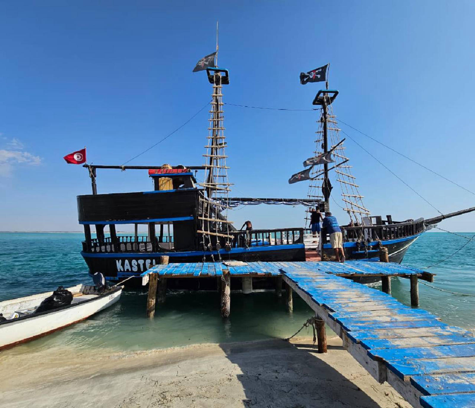 From Djerba: Hessi Jerbi Day Trip with Boat Ride & Lunch - 4